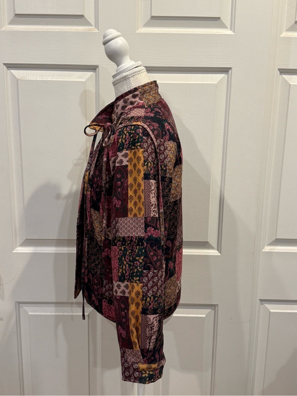 CIDER Patchwork Quilted Jacket XS Boho Floral Tie Neck Vintage Style - Picture 6 of 10